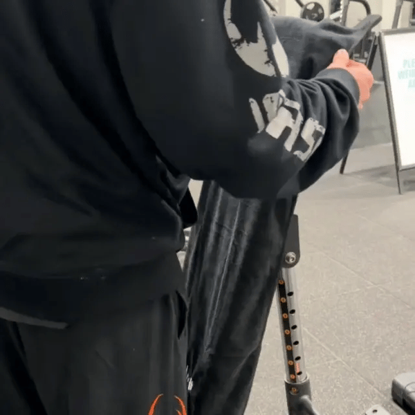 HoldTheGear Towel - Hooded Gym Towel